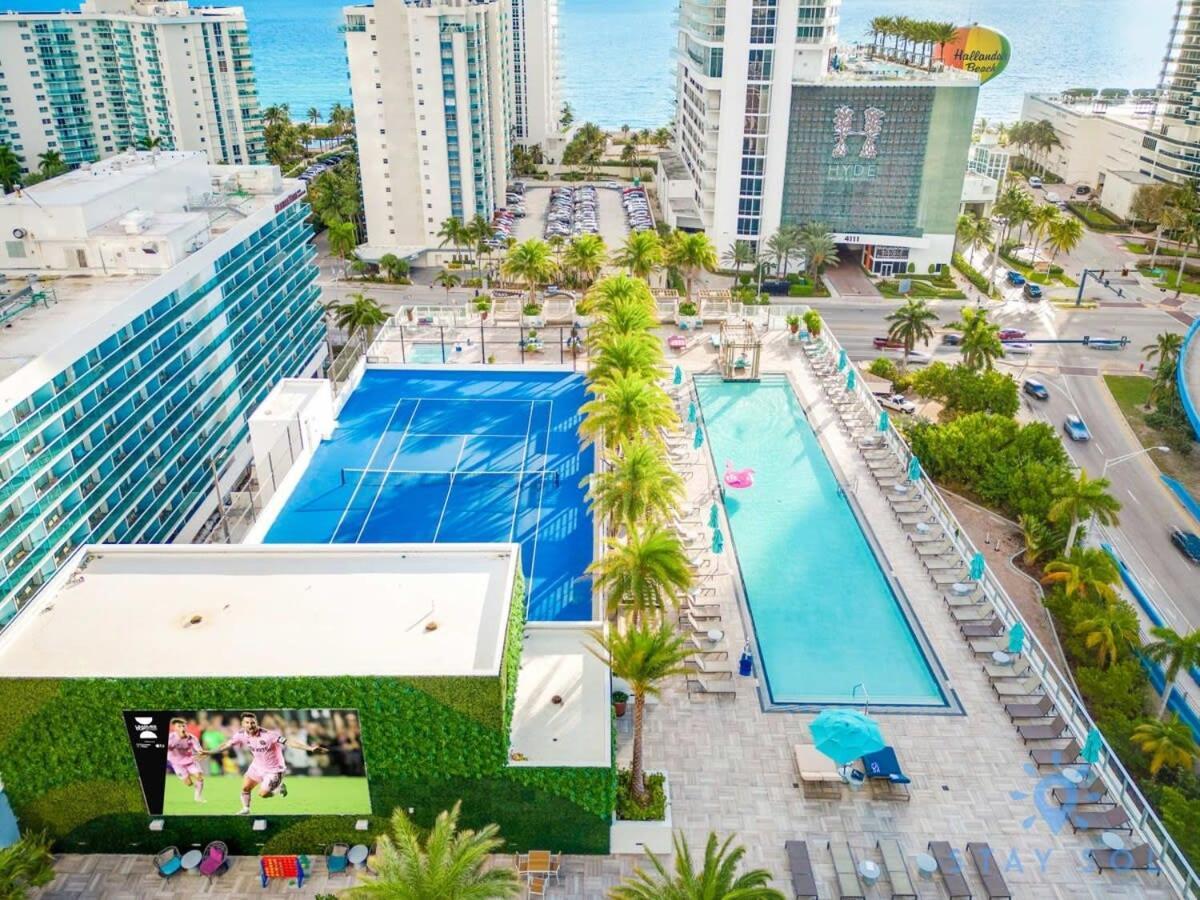 Wrap Around Balcony - Insane Views - Amazing Pools Appartement Hollywood Buitenkant foto